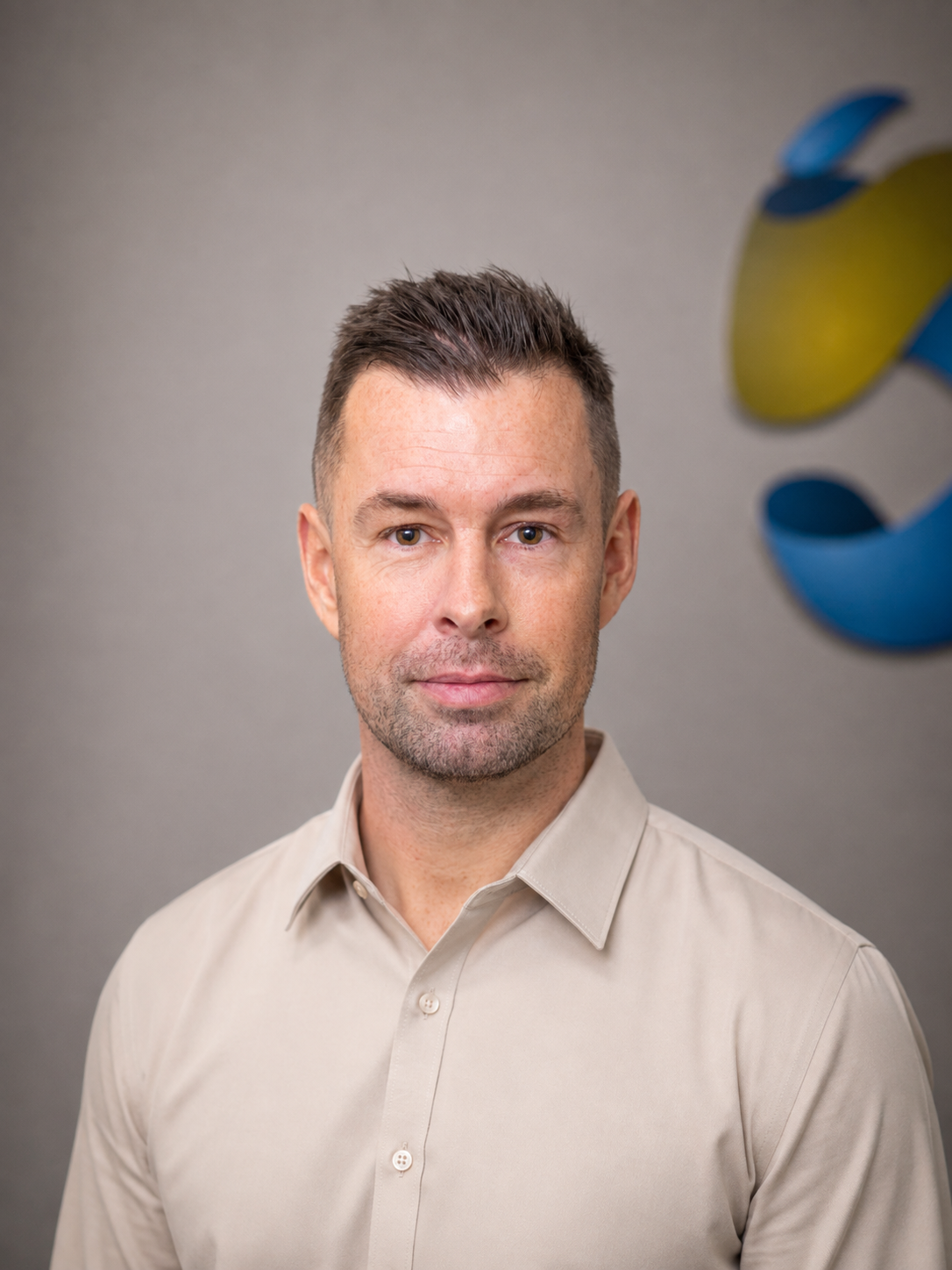 Dr Timothy SHAW